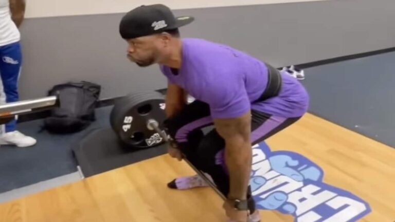 Rapper Method Man, Showing the Method to His Strength Madness, Deadlifts 500 Pounds at Age 51