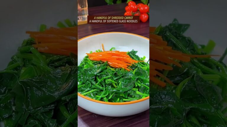 EASY VEGAN SPINACH SALAD RECIPE #veganrecipes #vegetarian #spinach #salad #chinesefood #cooking